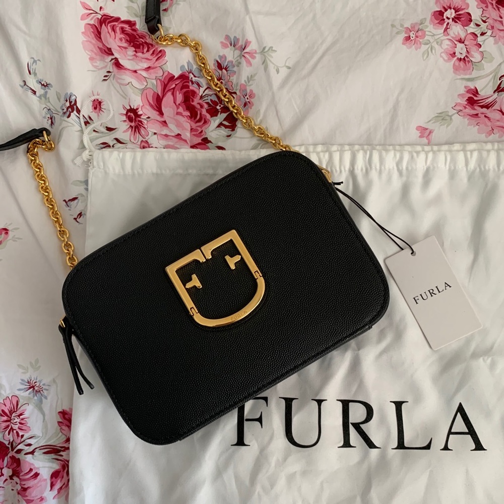 NWT Furla Brava crossbody onyx